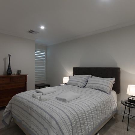 Epsom On Swan Bed & Breakfast (Adults Only) Пърт Екстериор снимка